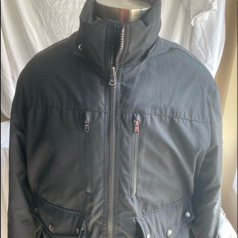 Black winter coat! Michael Korrs!